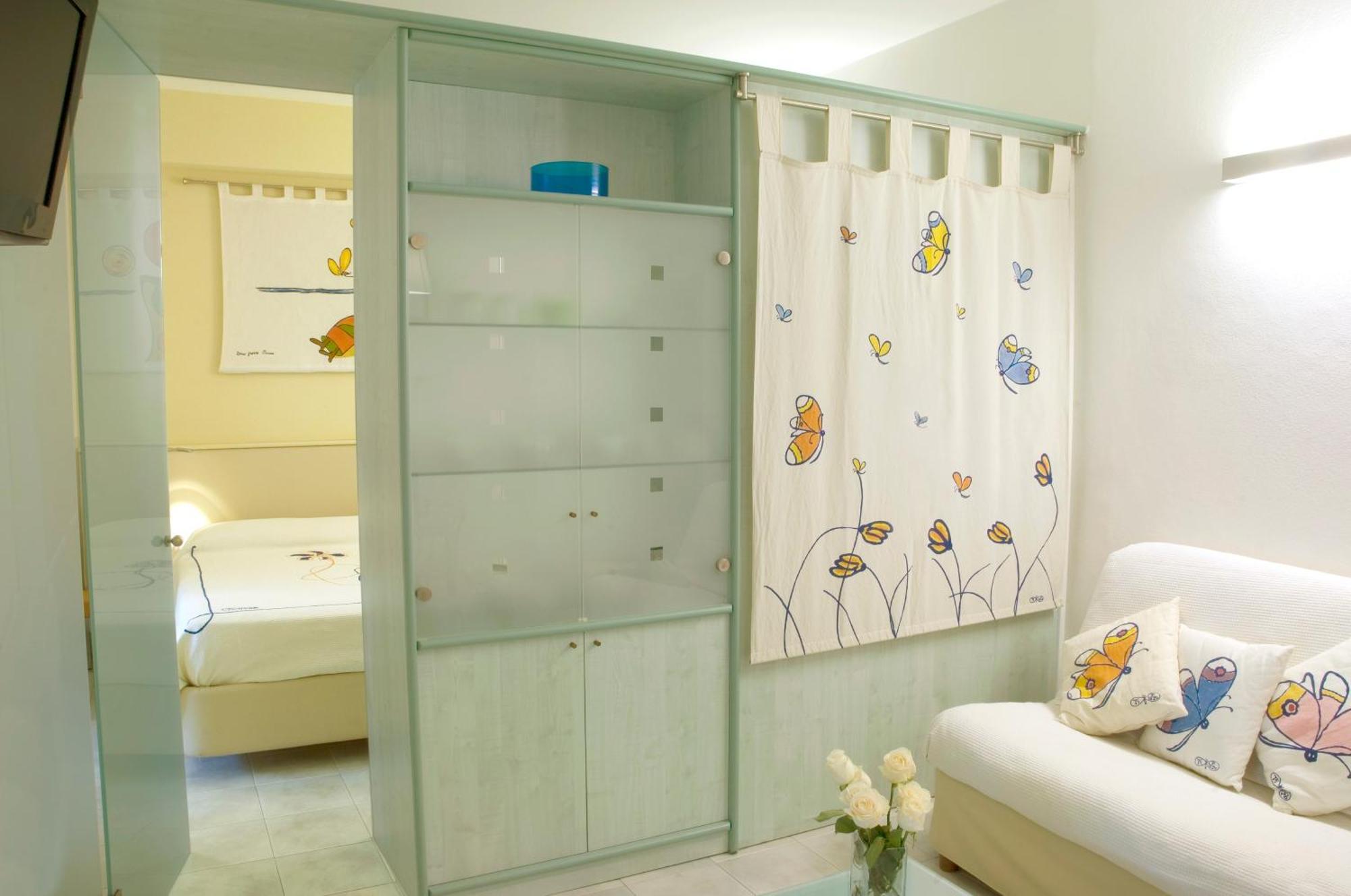 Hotel Eros Residence Cervia Bagian luar foto