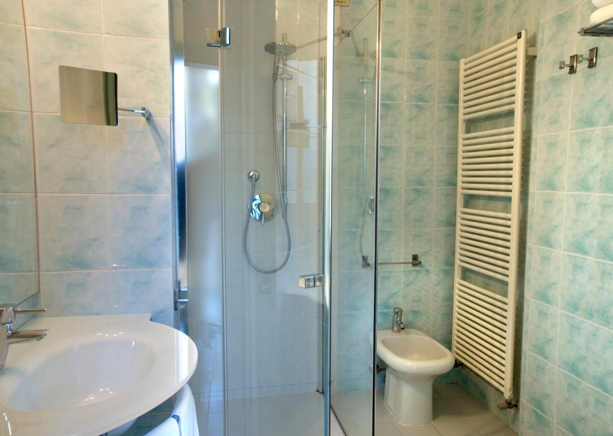 Hotel Eros Residence Cervia Bagian luar foto